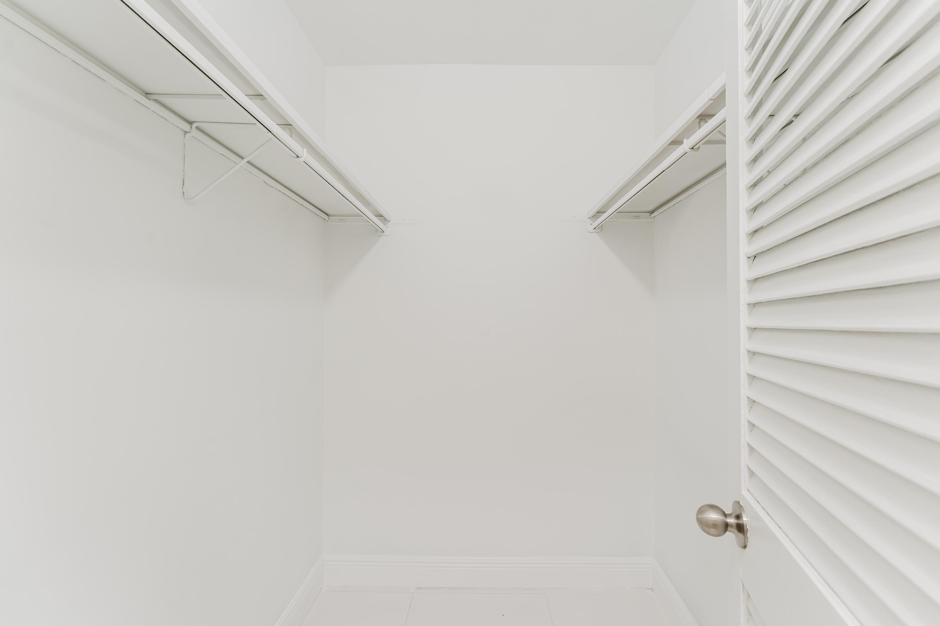 SPANISH OAKS CONDO - Residential