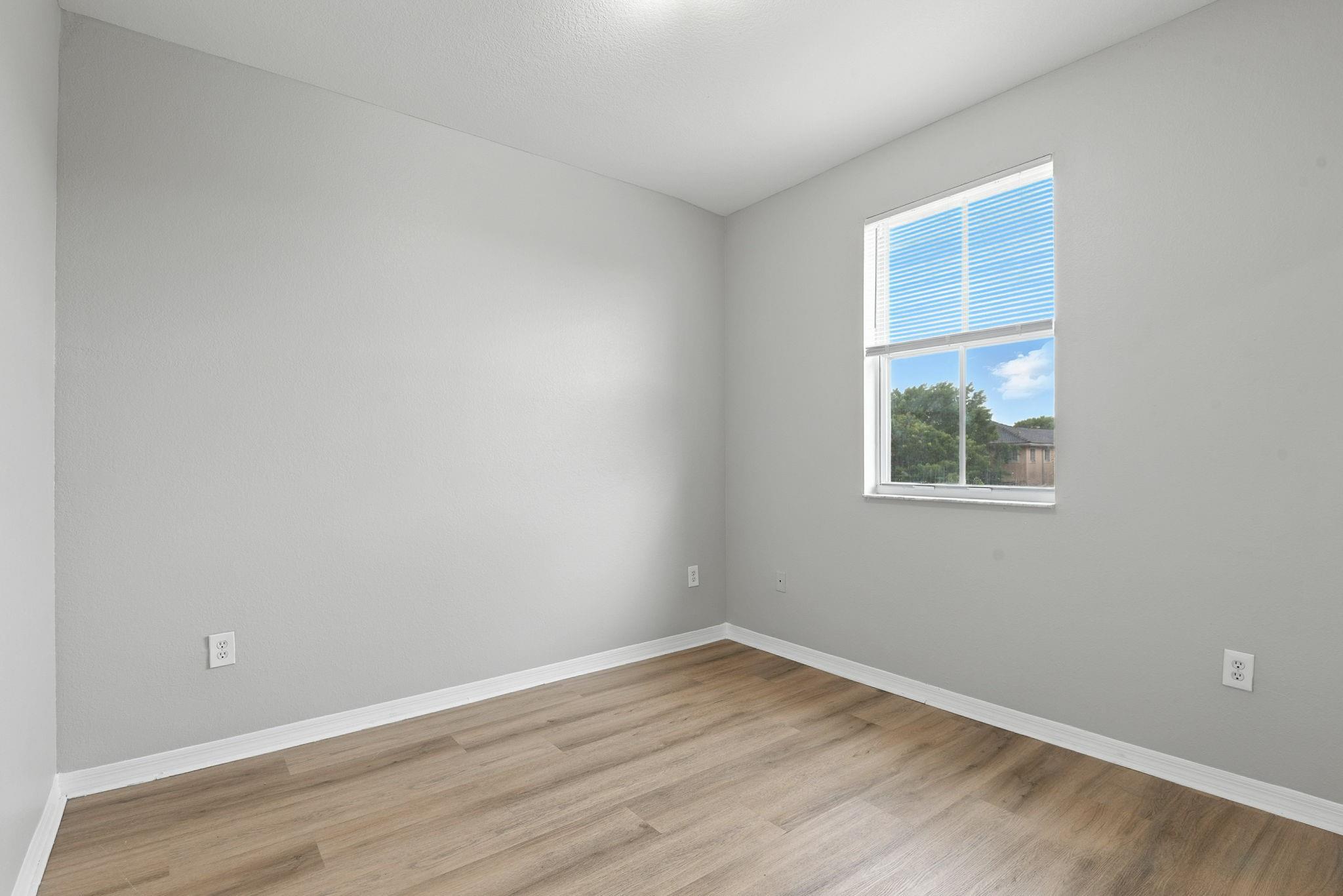 RIVERSIDE AT BISC NATL PK - Residential