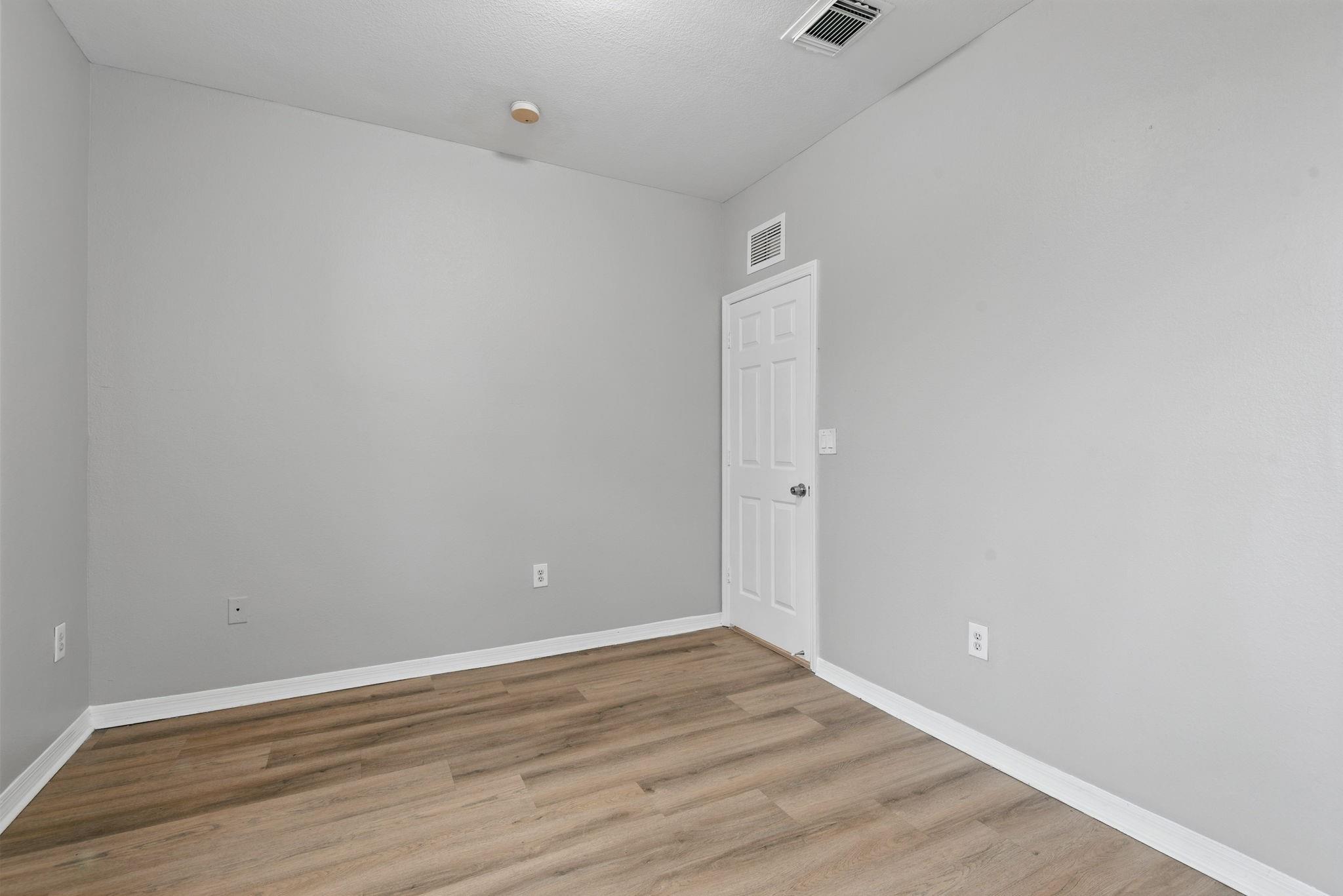 RIVERSIDE AT BISC NATL PK - Residential