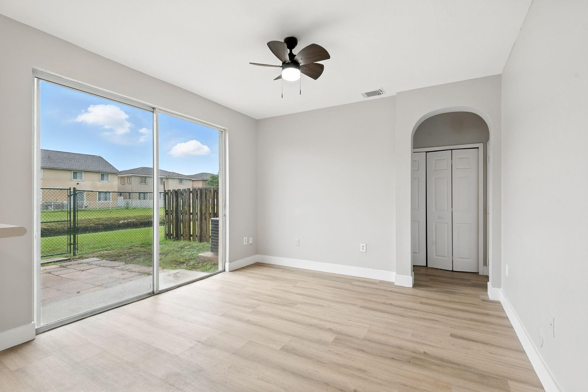 RIVERSIDE AT BISC NATL PK - Residential