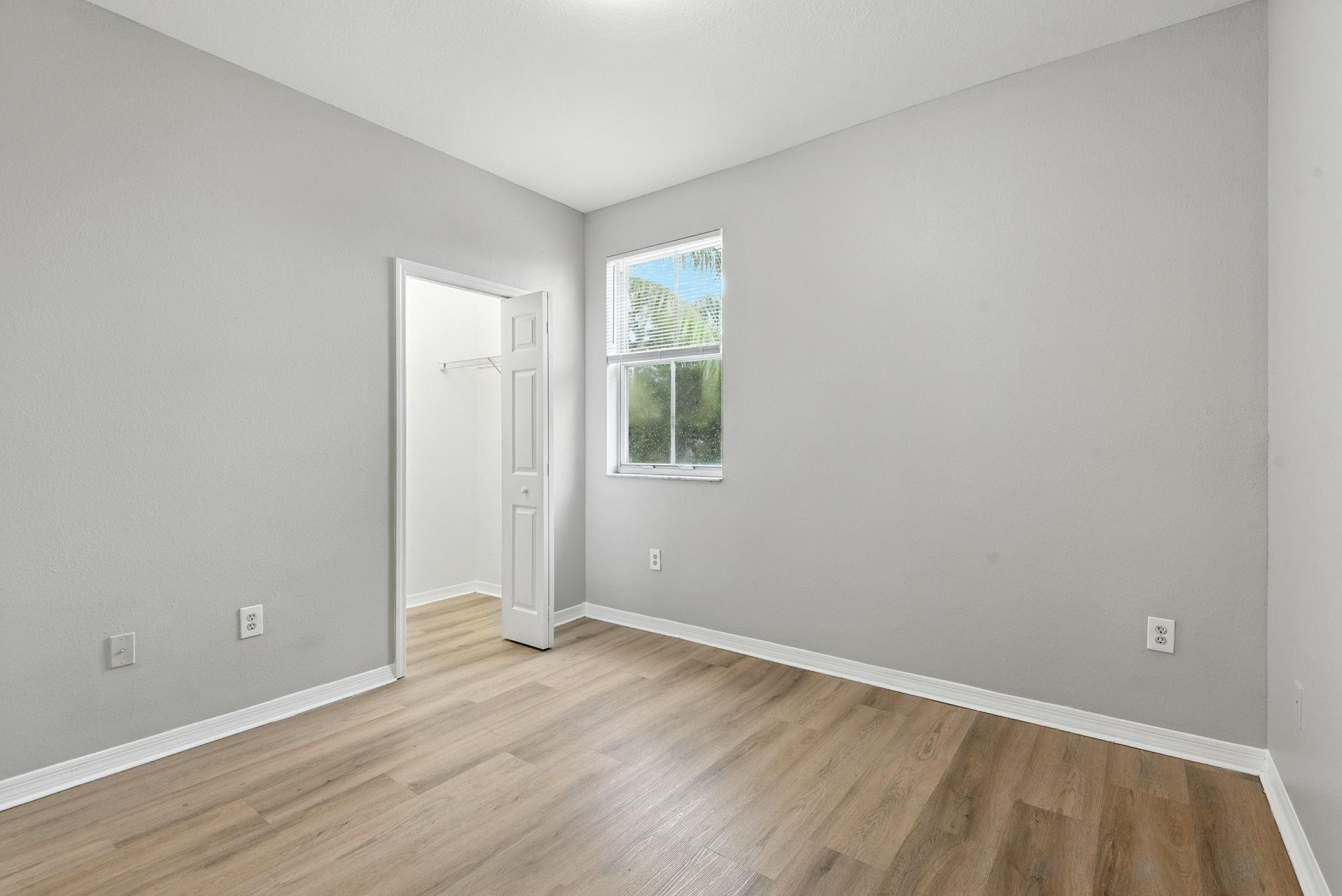 RIVERSIDE AT BISC NATL PK - Residential