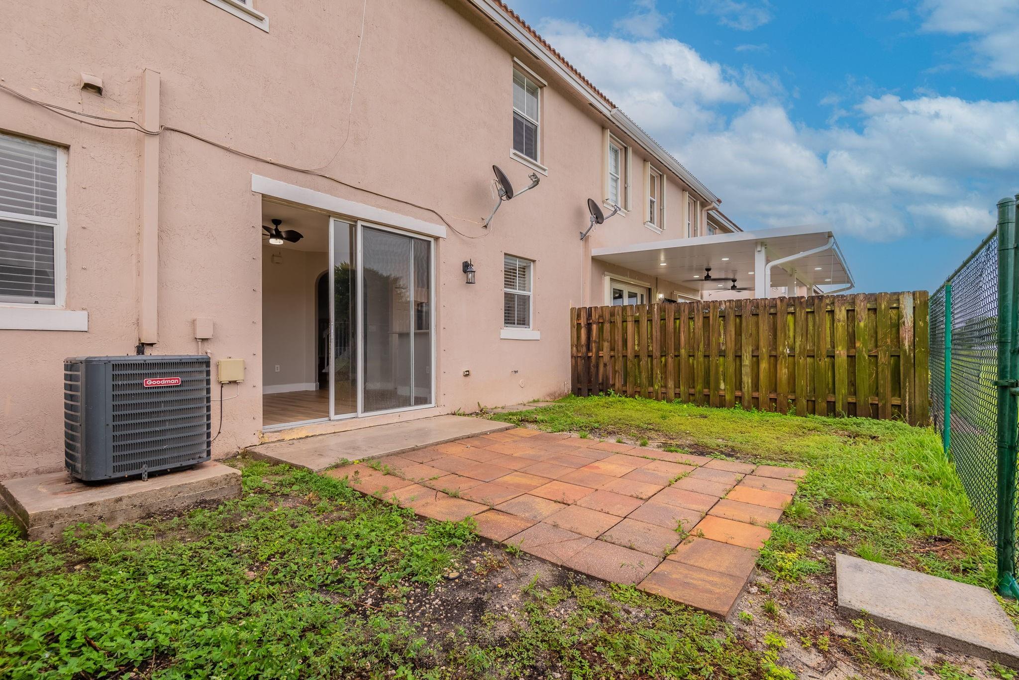 RIVERSIDE AT BISC NATL PK - Residential