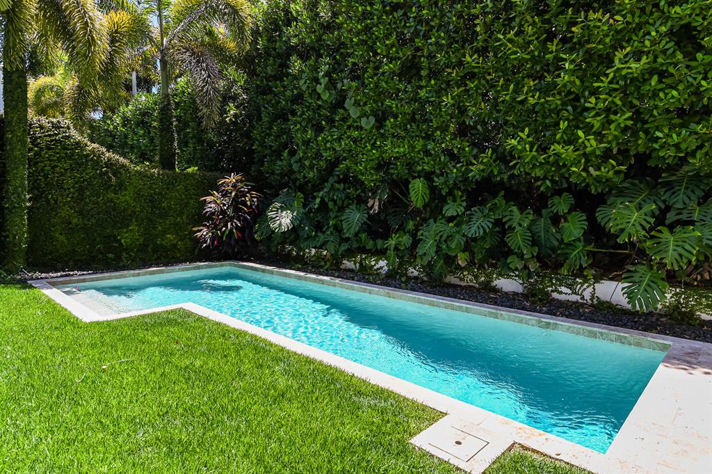 FLORAL PARK - Residential