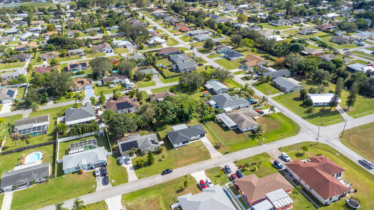 PORT ST LUCIE SECTION 25 - Residential