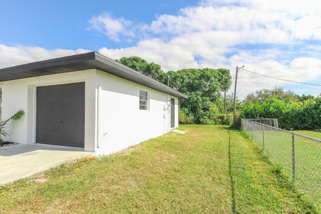 PORT ST LUCIE SECTION 25 - Residential