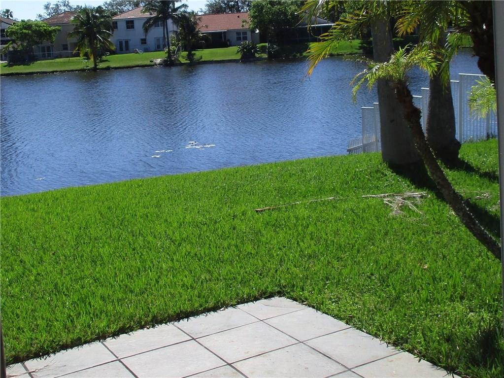 ORANGE DRIVE-PINE ISLAND - Residential
