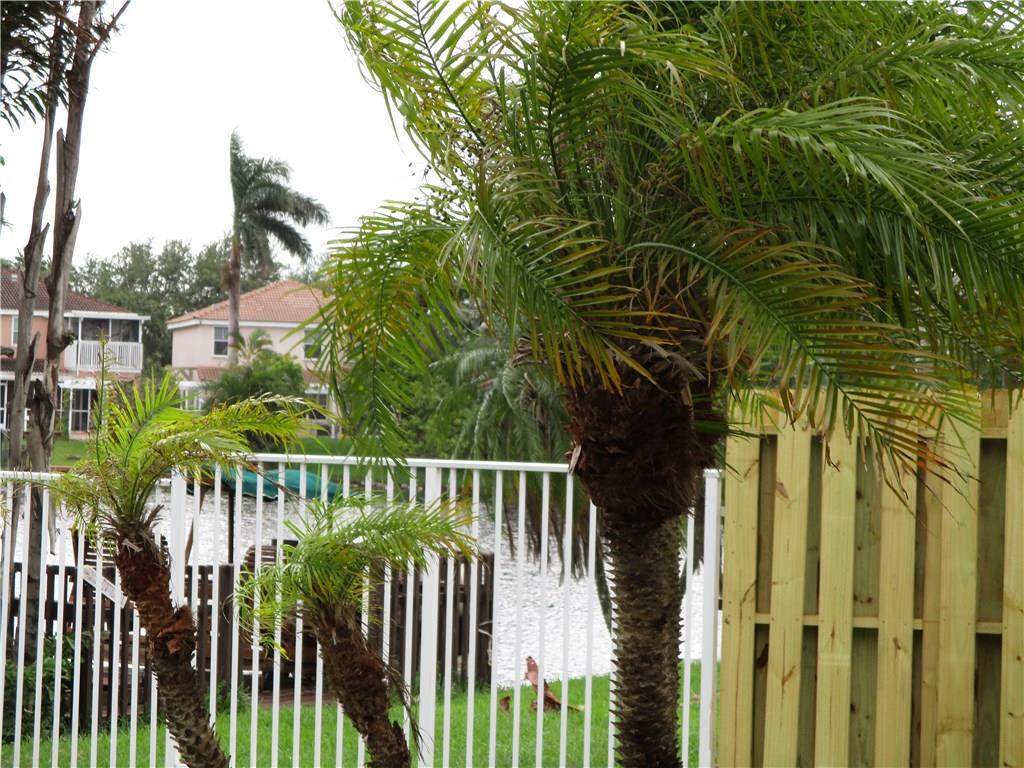 ORANGE DRIVE-PINE ISLAND - Residential