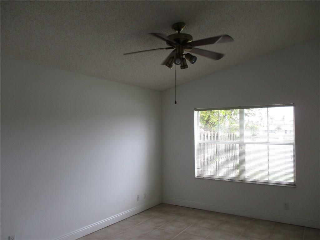 ORANGE DRIVE-PINE ISLAND - Residential
