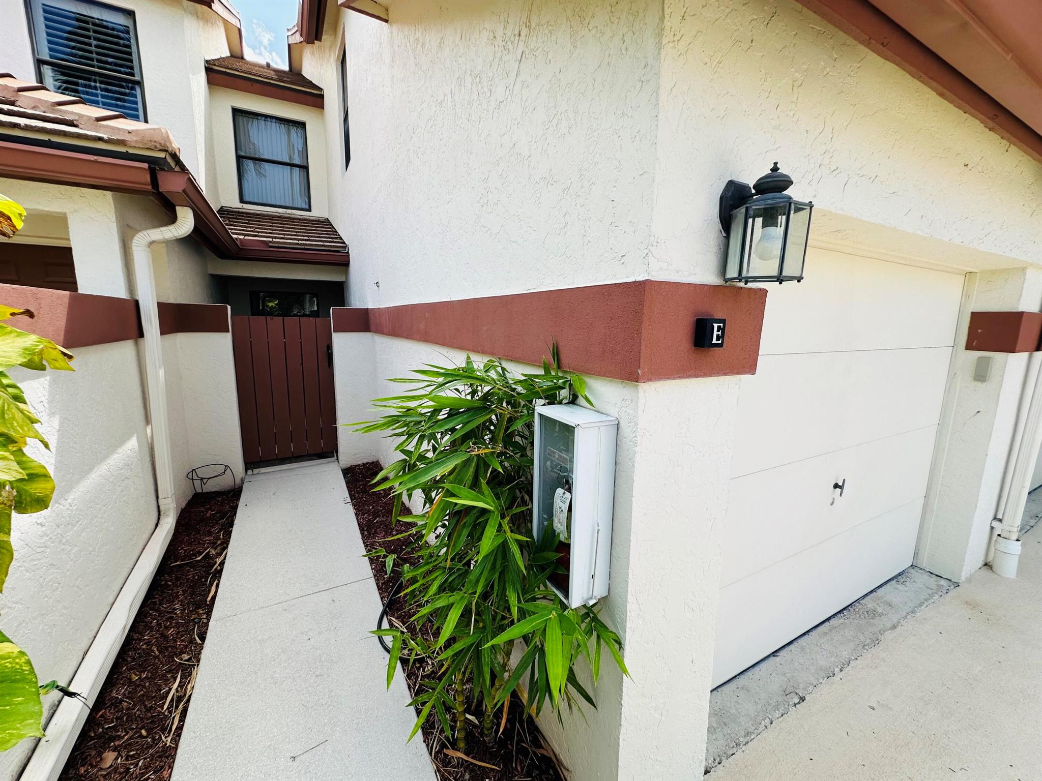 Properties 12724 Shoreline Drive E