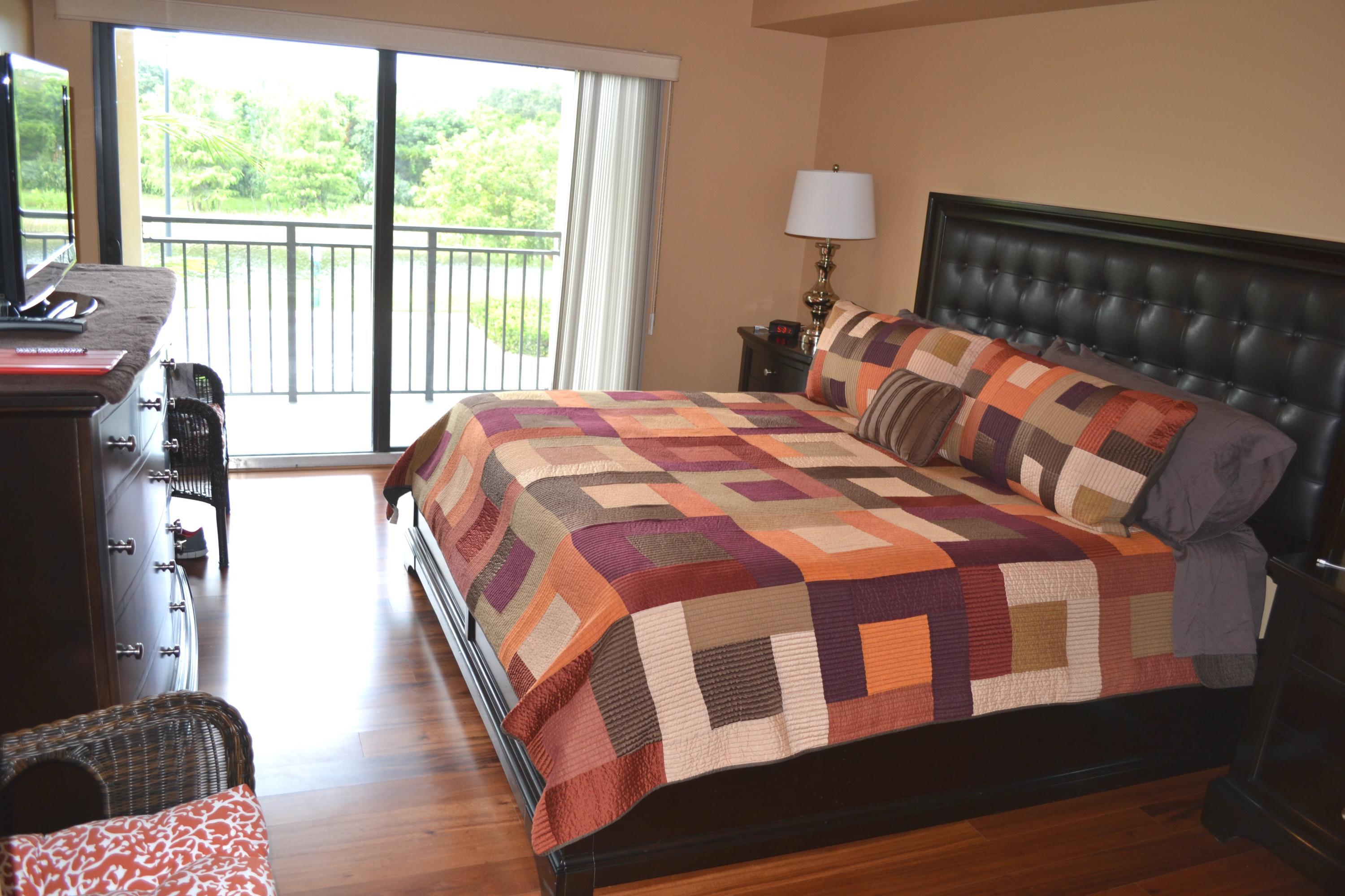 RESIDENCES AT MIDTOWN CONDO - Residential