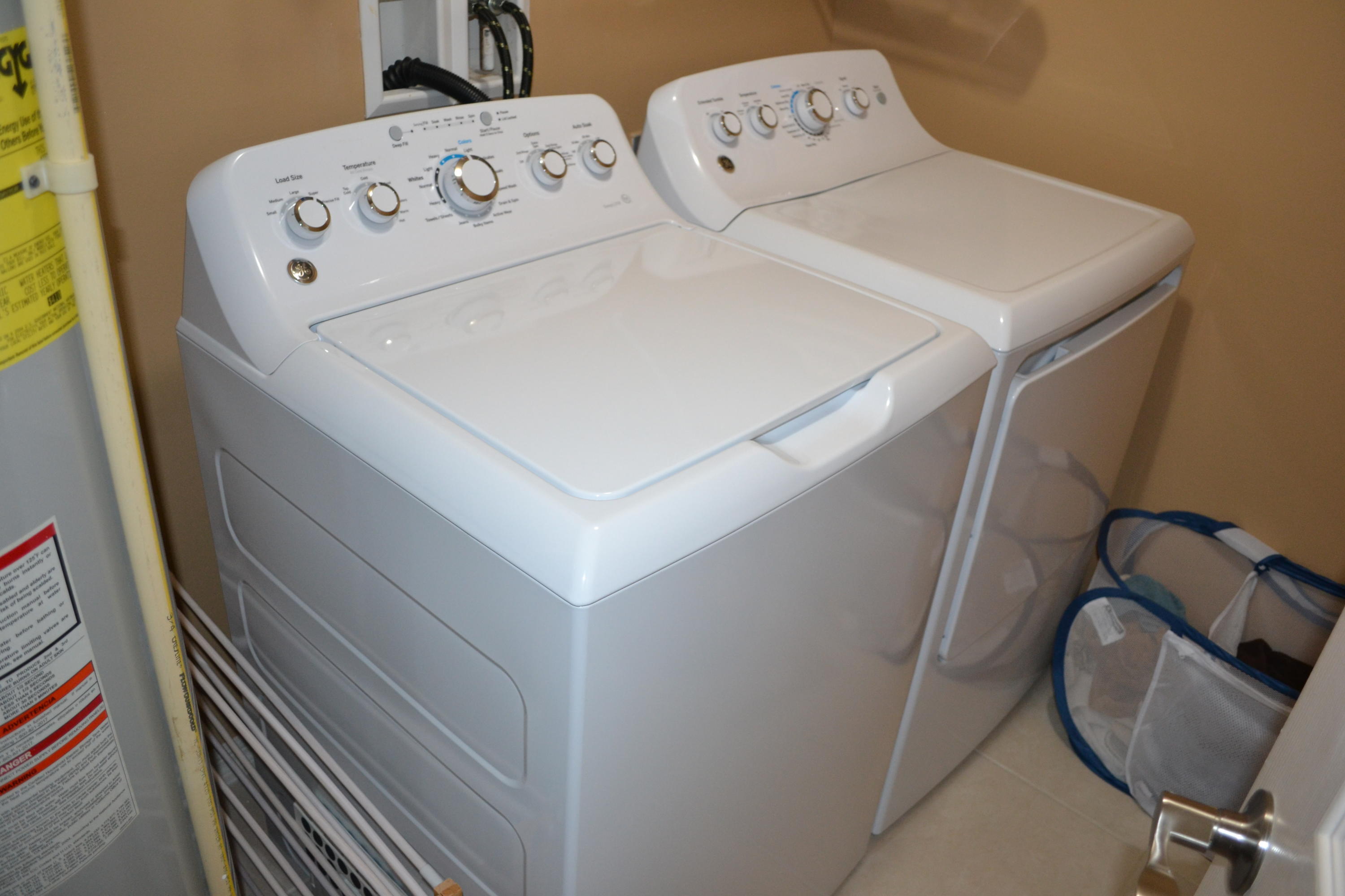 RESIDENCES AT MIDTOWN CONDO - Residential