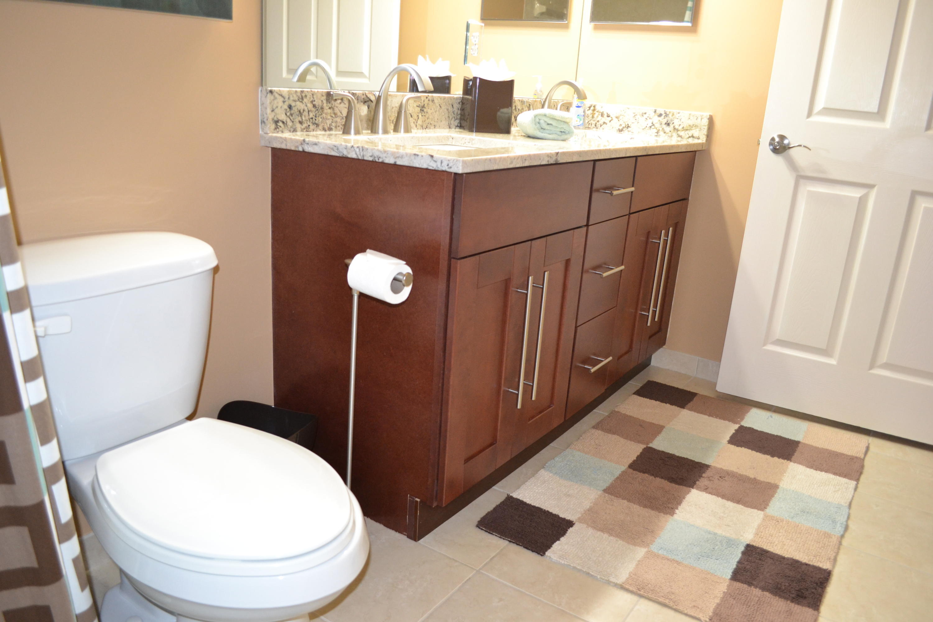 RESIDENCES AT MIDTOWN CONDO - Residential