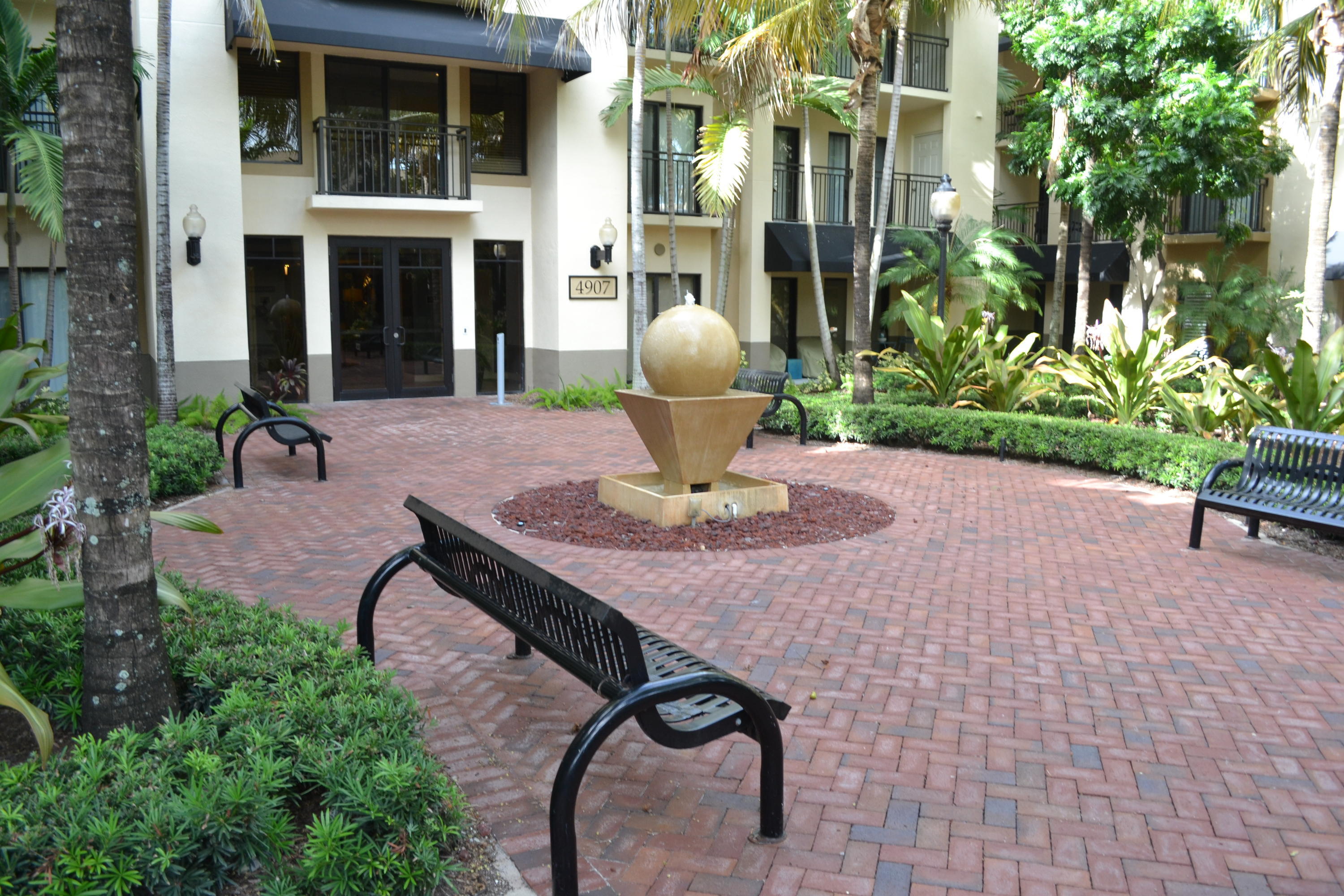 RESIDENCES AT MIDTOWN CONDO - Residential