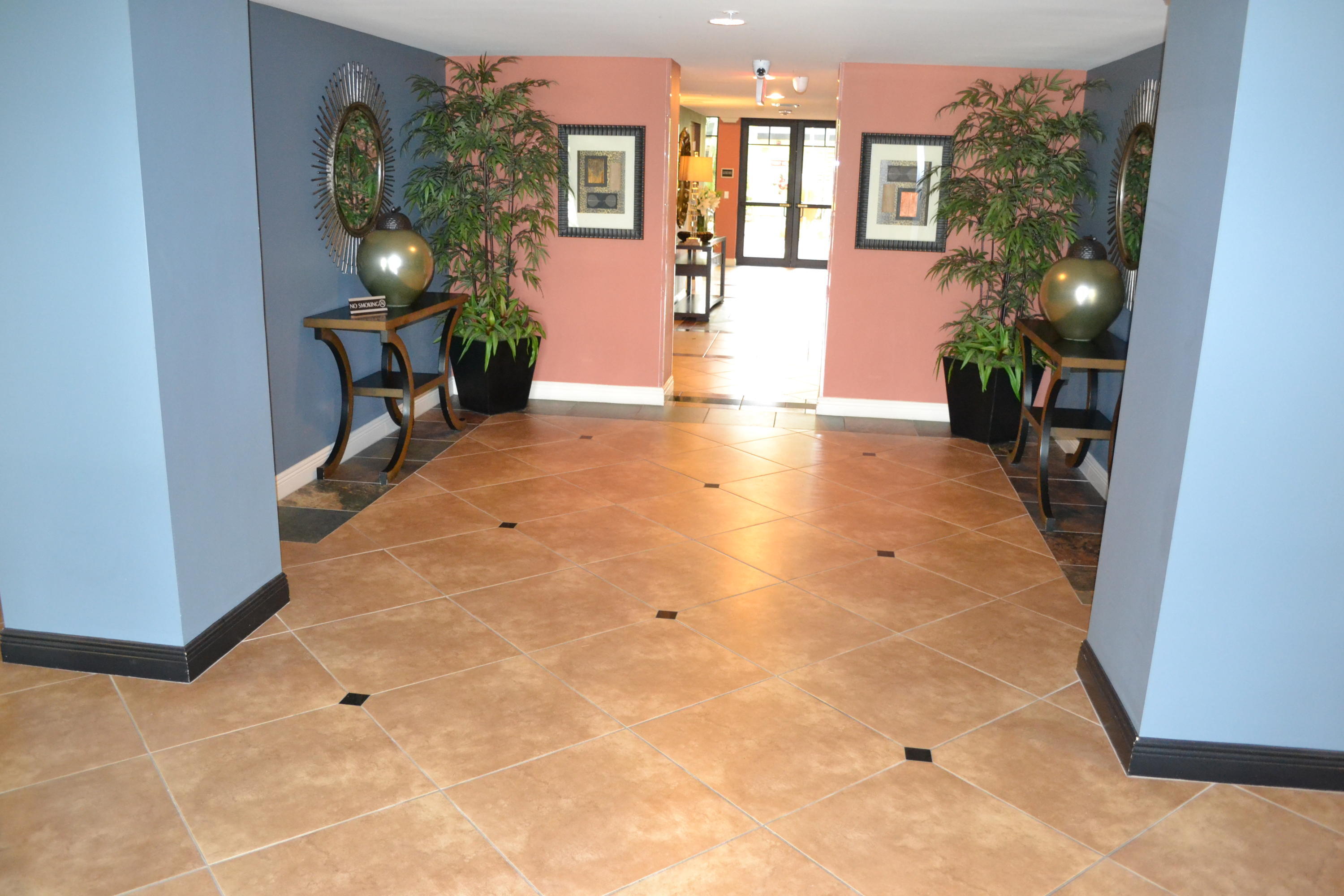 RESIDENCES AT MIDTOWN CONDO - Residential