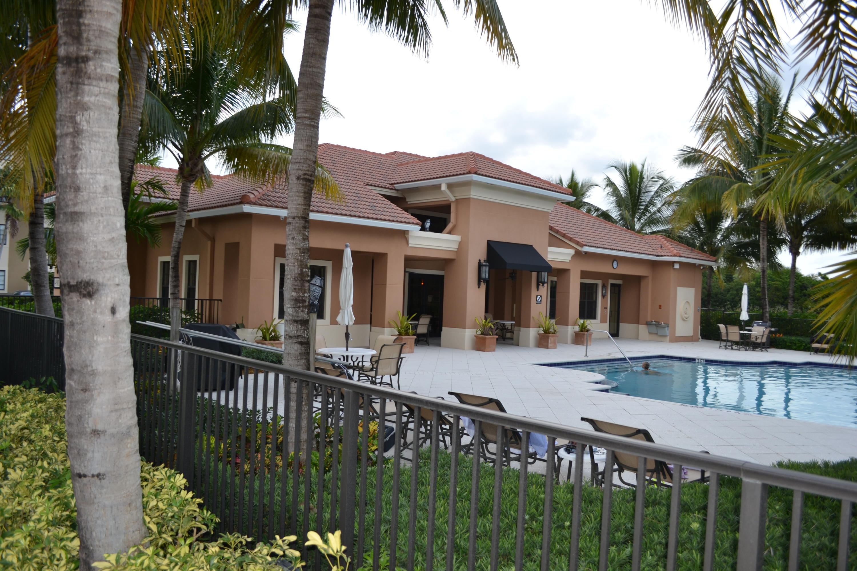 RESIDENCES AT MIDTOWN CONDO - Residential