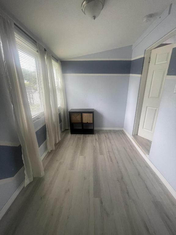 NORTH MIAMI ESTS - Residential Lease