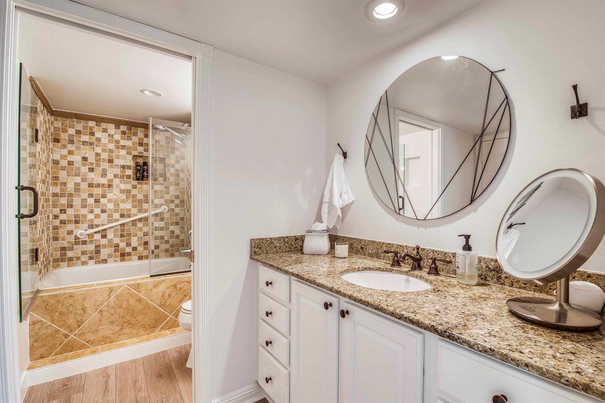 Quay South at Old Port Co - Residential