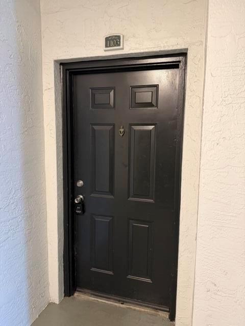 CONDOMINIUMS AT COURTNEY - Residential Lease