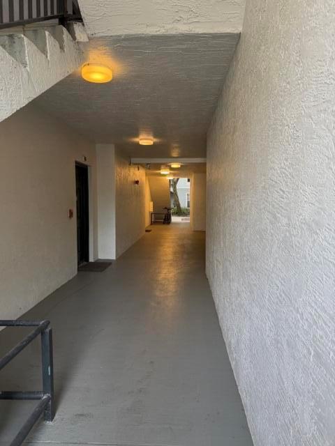 CONDOMINIUMS AT COURTNEY - Residential Lease