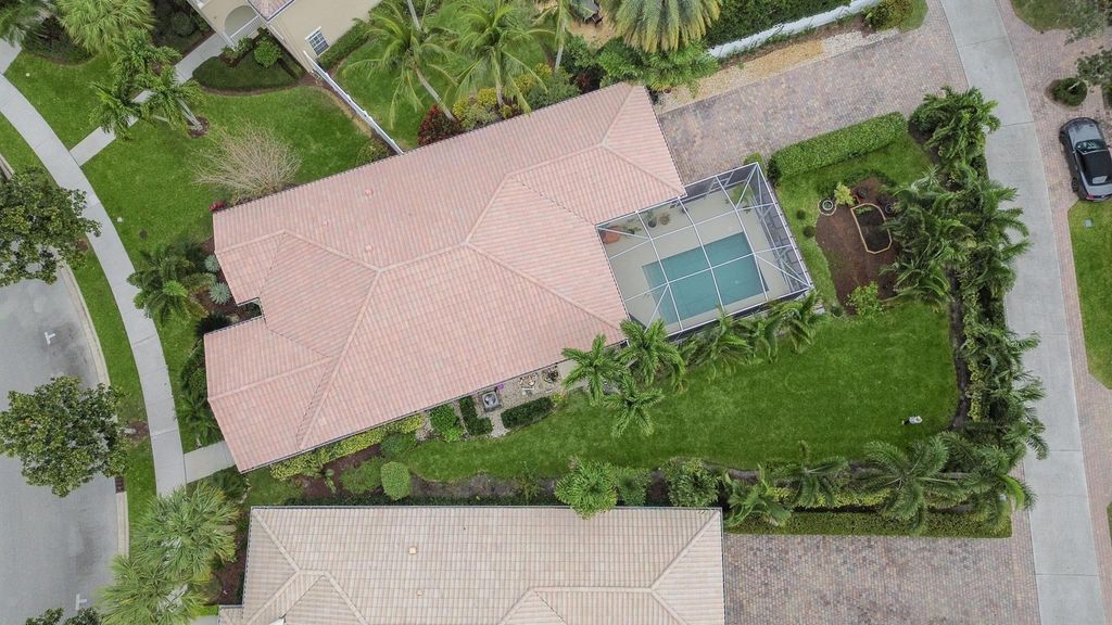 Photo of 137 San Remo Drive, Jupiter, FL 33458 (MLS # R10958476)