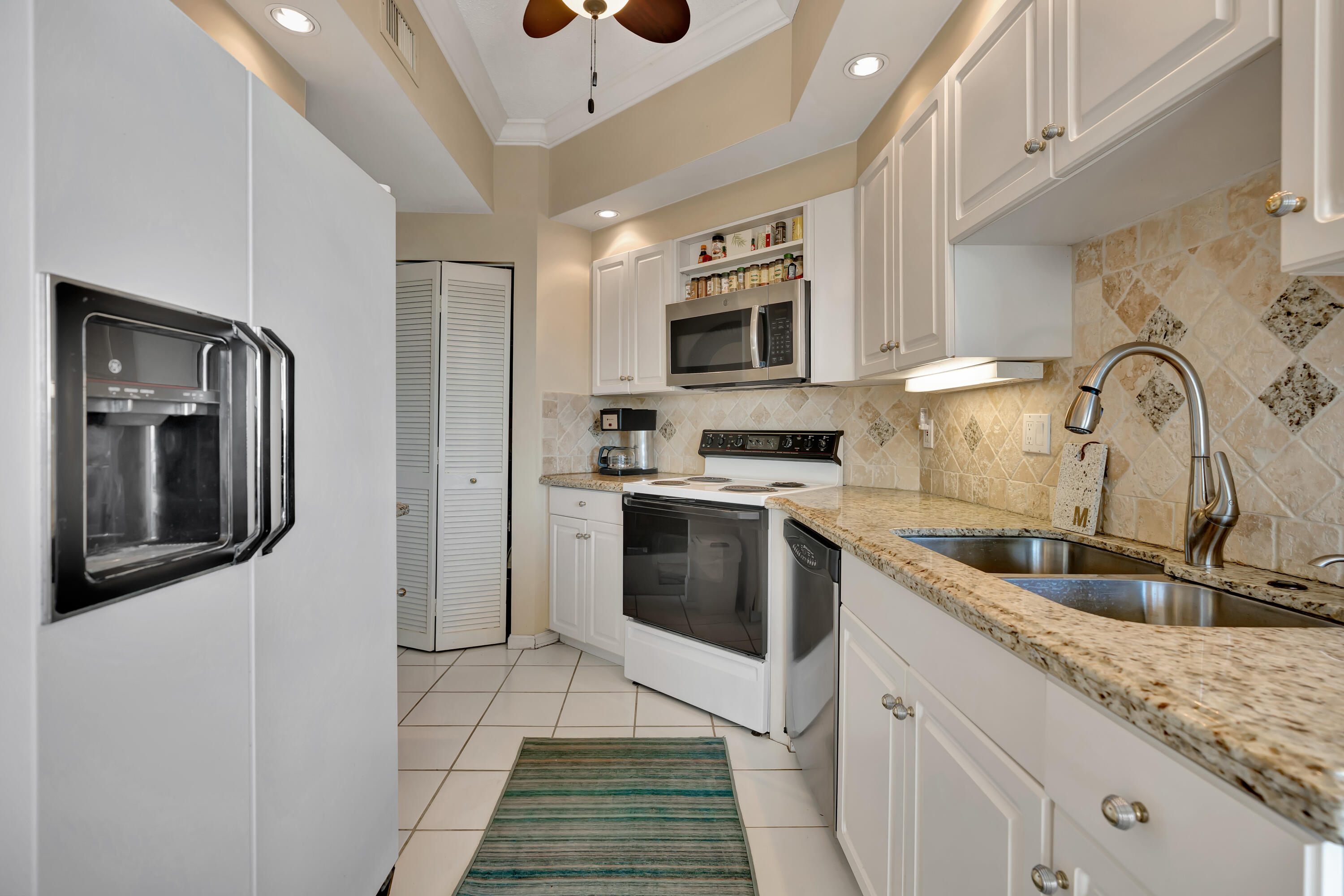 OCEAN CLUB JUPITER CONDO - Residential