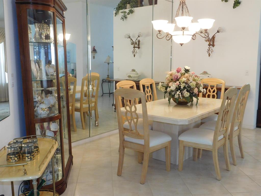 THE GROVE / INDIAN HILLS 1 - Residential