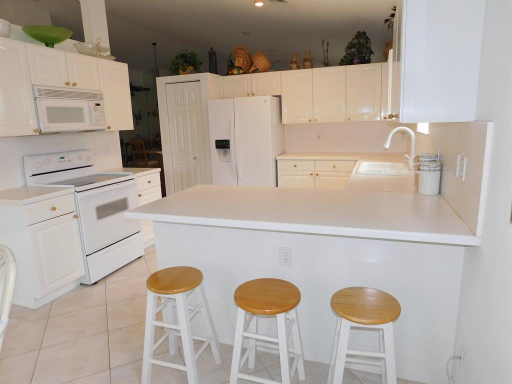 THE GROVE / INDIAN HILLS 1 - Residential