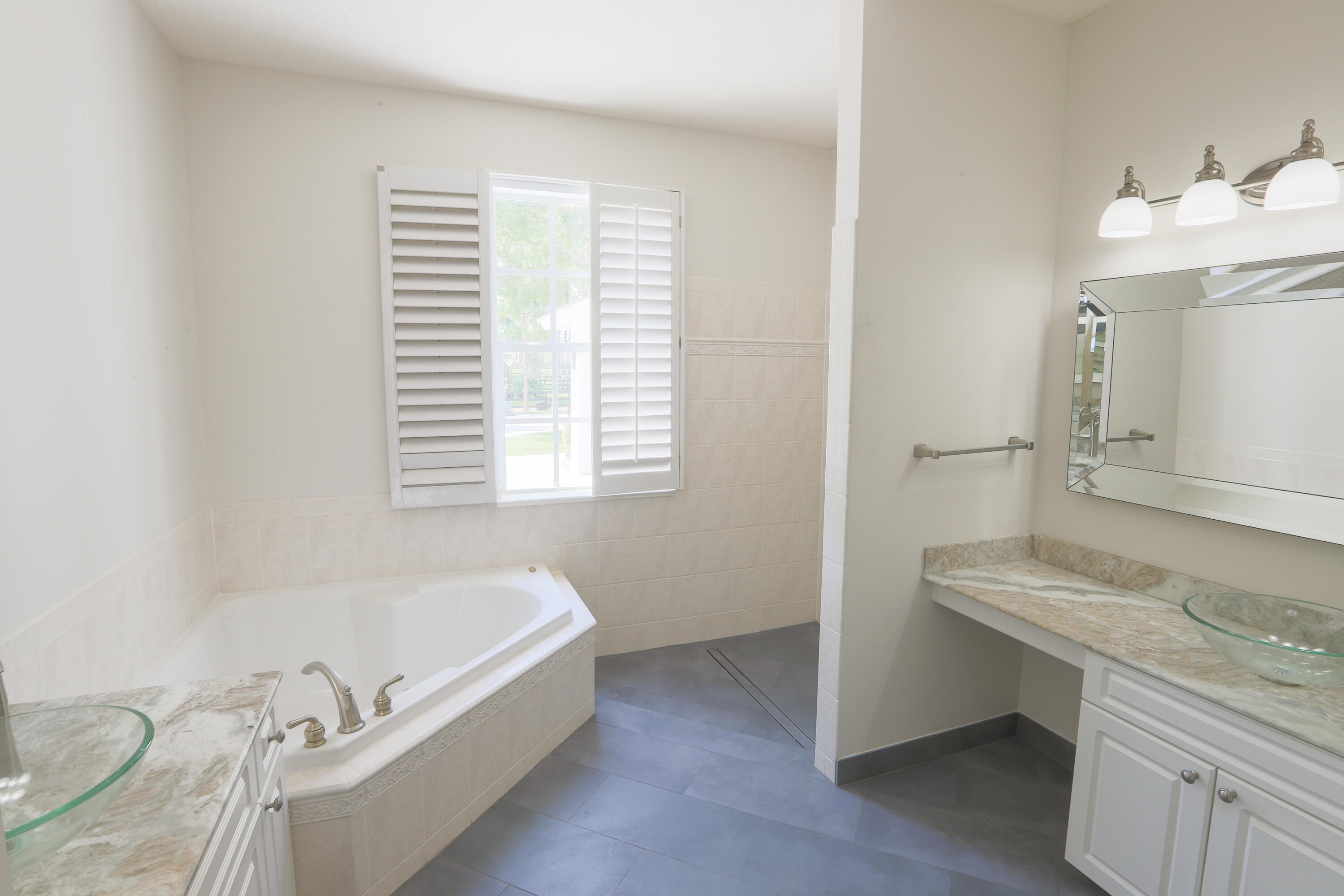 CALOOSA - Residential Lease