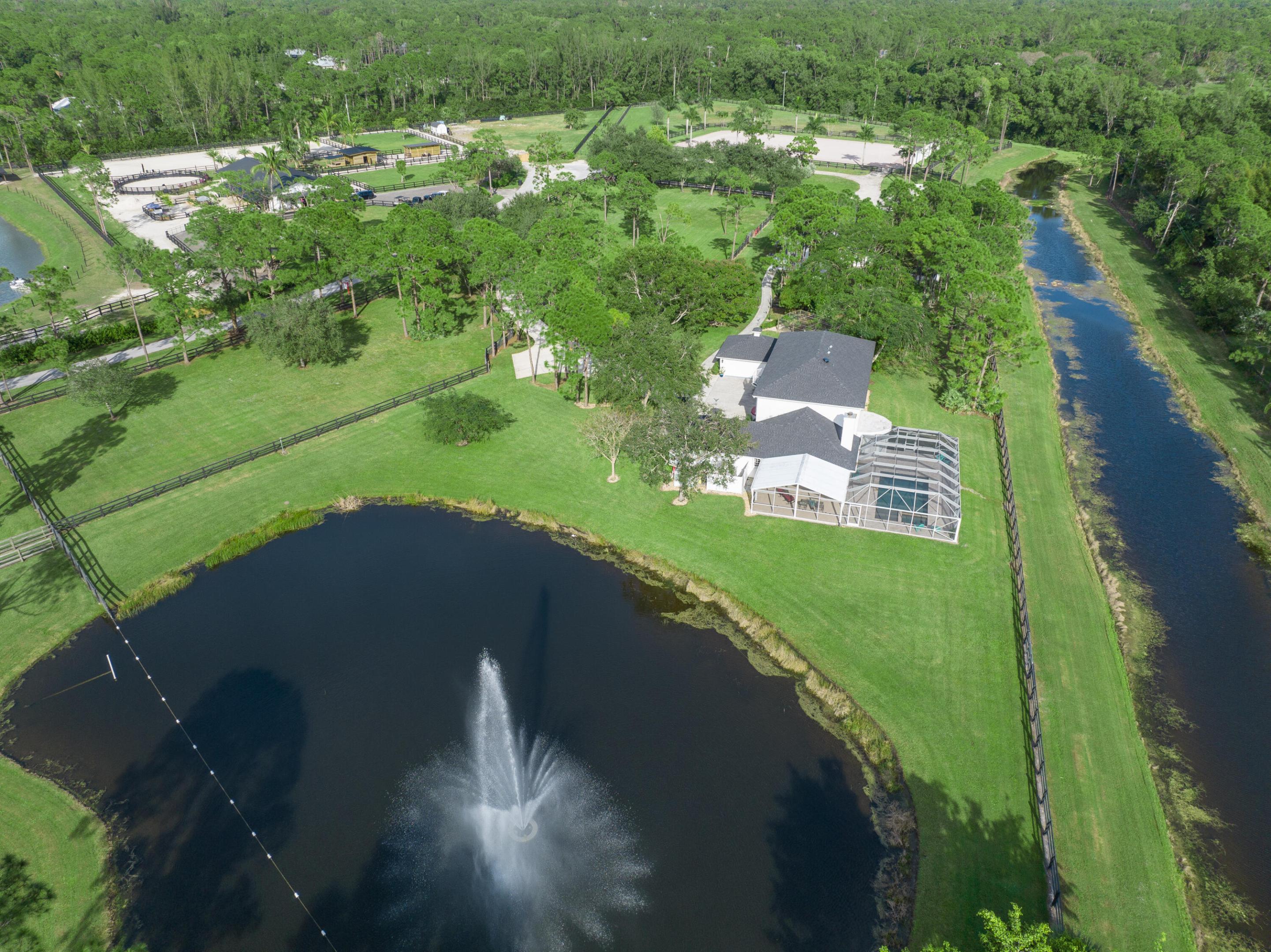 CALOOSA - Residential Lease