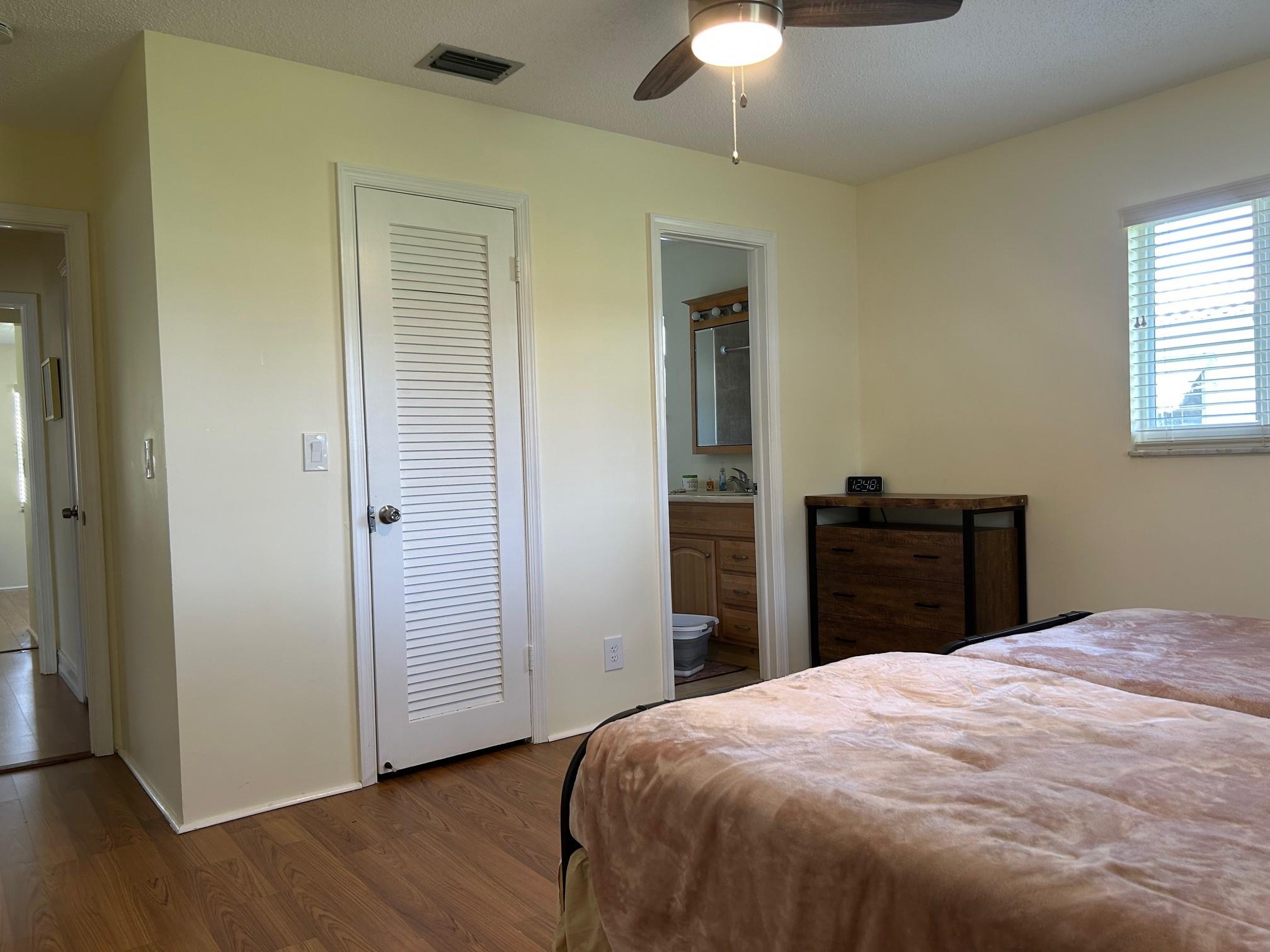 Lauderdale West 3 Sec 83- - Residential