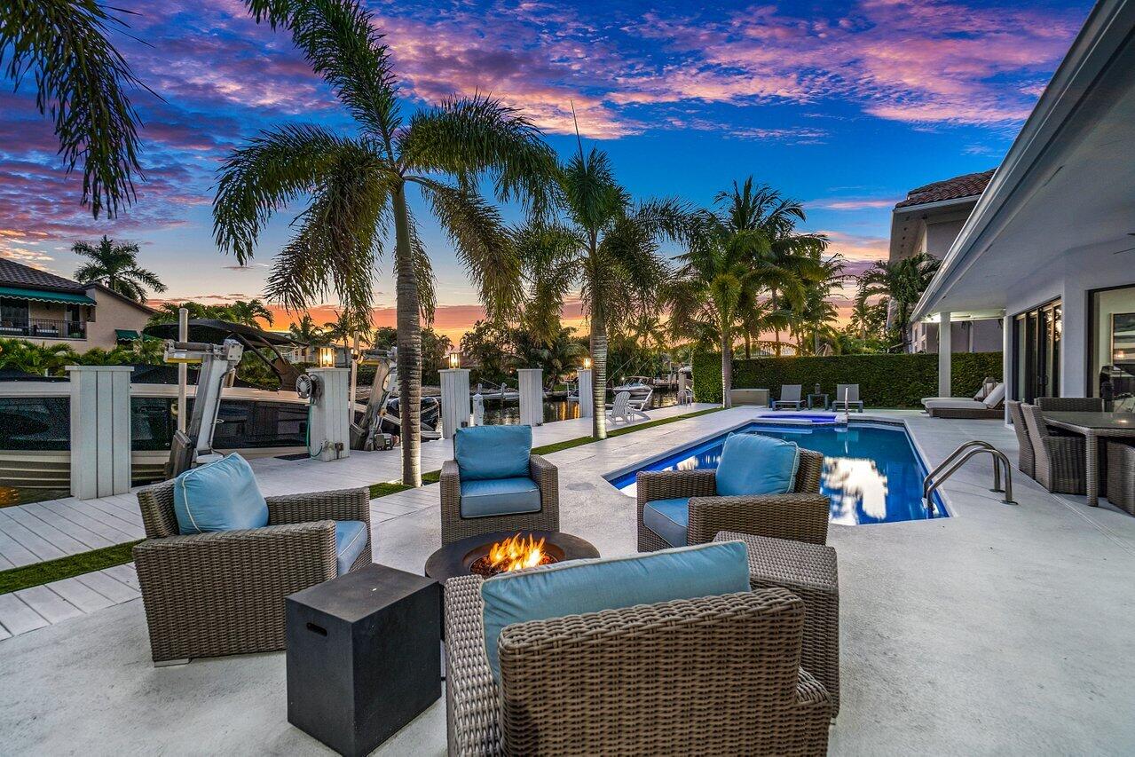 TROPIC ISLE - Residential