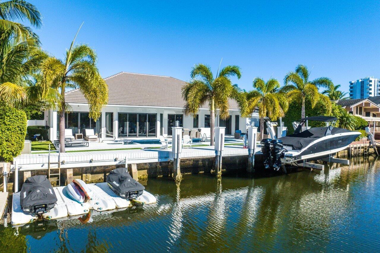 TROPIC ISLE - Residential