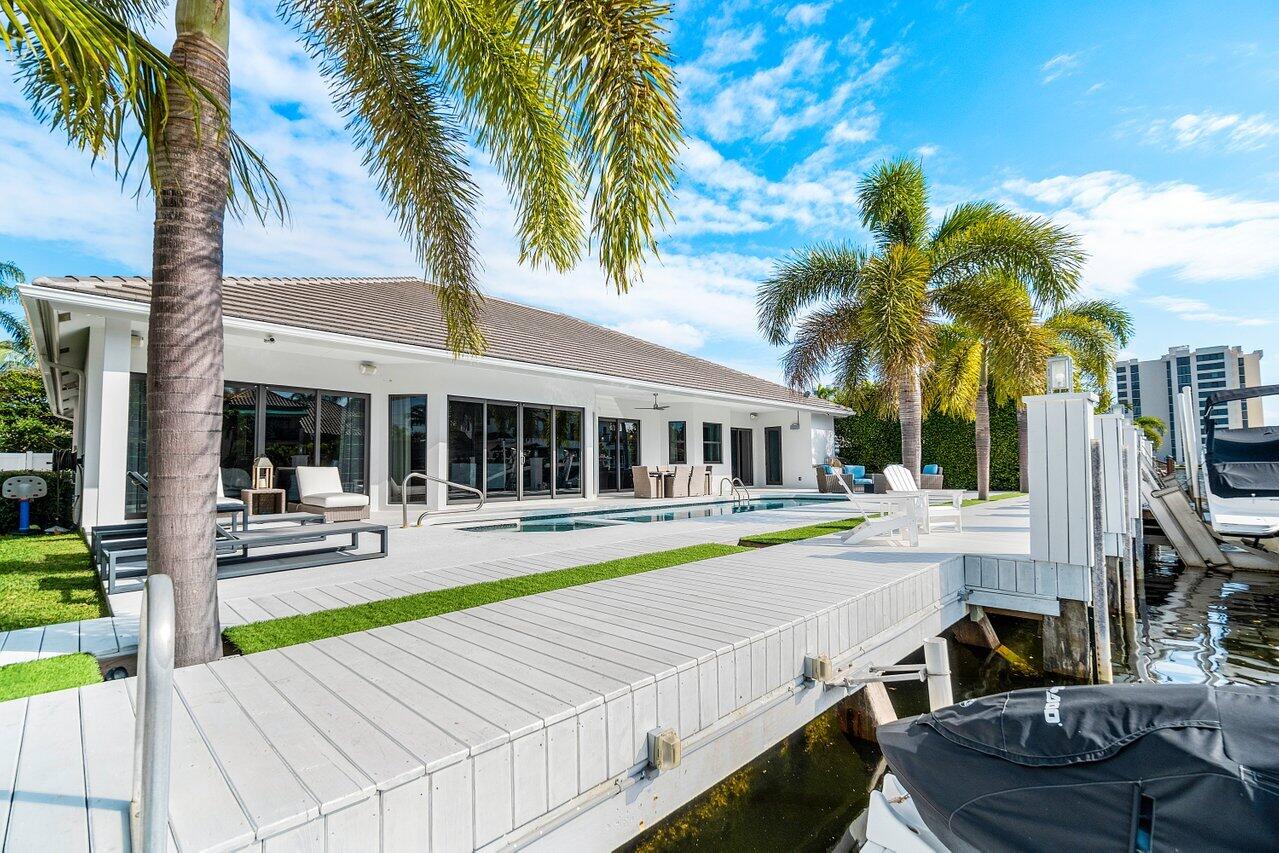 TROPIC ISLE - Residential