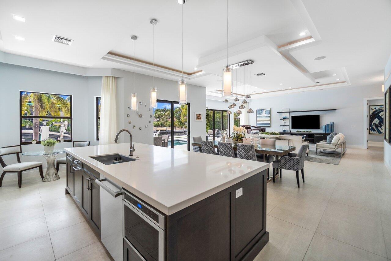 TROPIC ISLE - Residential