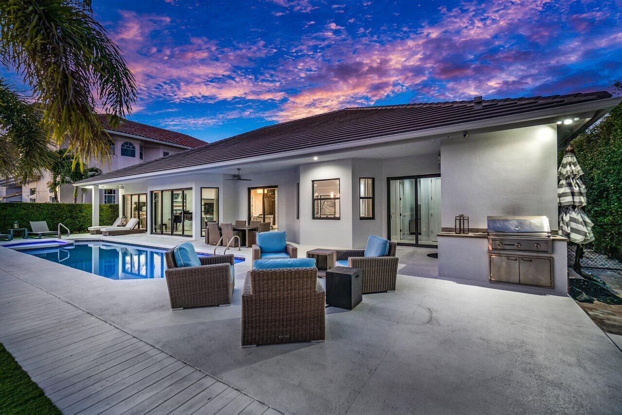 TROPIC ISLE - Residential