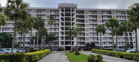 3150 N Palm Aire Dr 807 Pompano Beach FL 33069