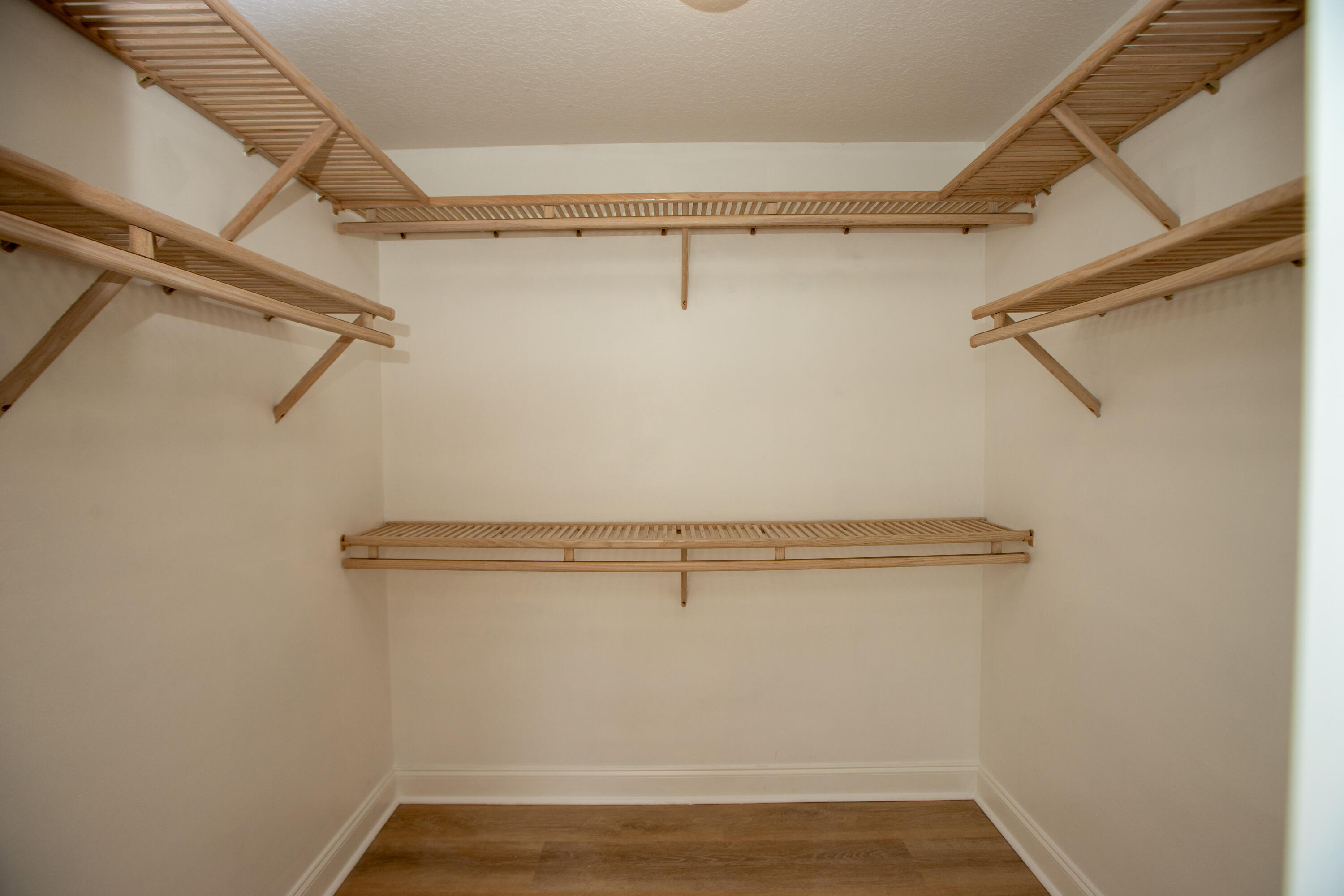LA COSTA IN MISSION BAY - Residential Lease