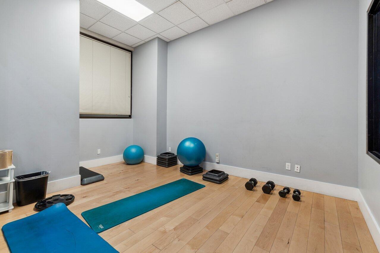 LA COSTA IN MISSION BAY - Residential Lease