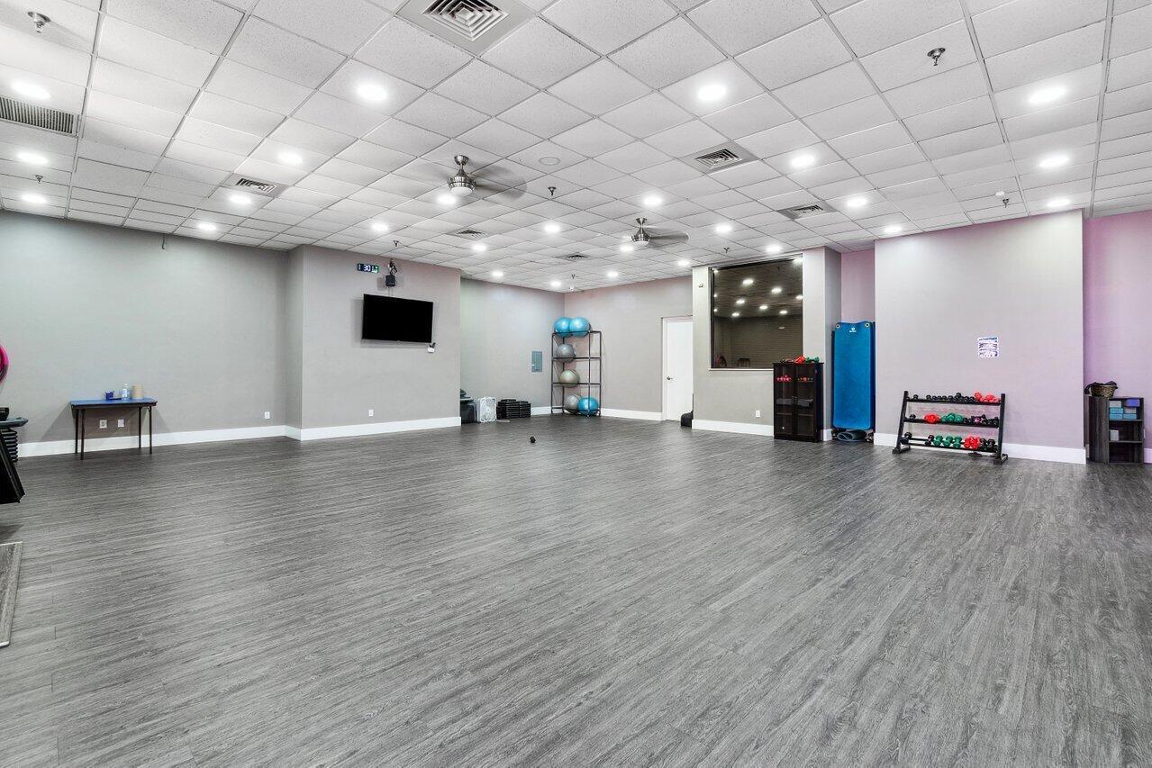 LA COSTA IN MISSION BAY - Residential Lease