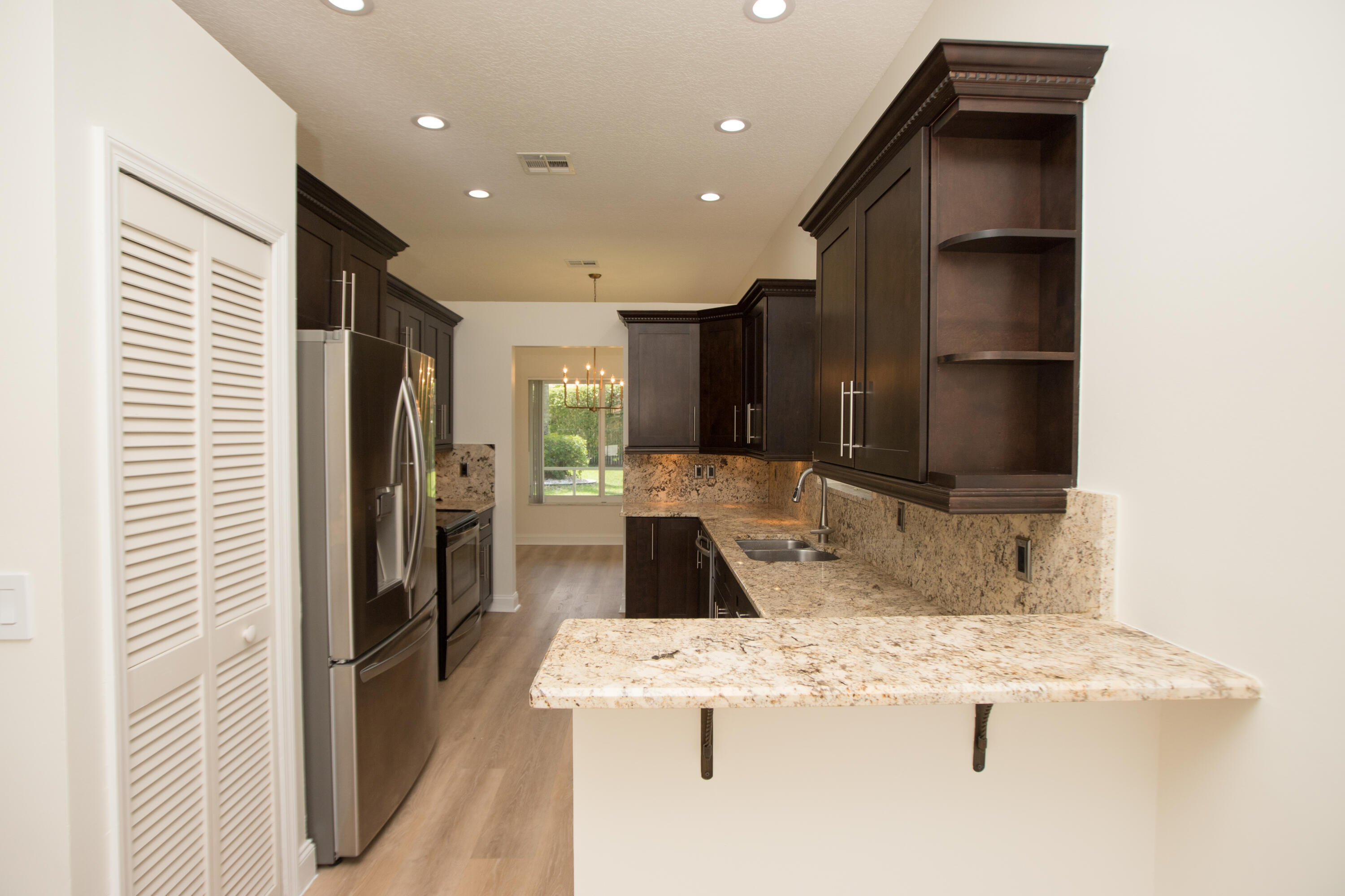 LA COSTA IN MISSION BAY - Residential Lease