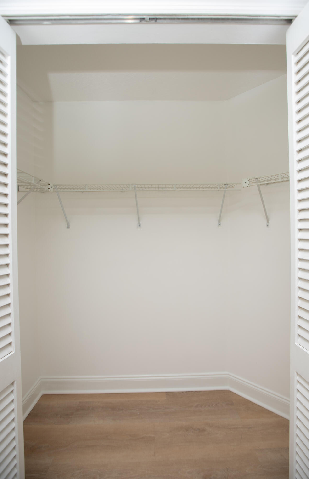 LA COSTA IN MISSION BAY - Residential Lease