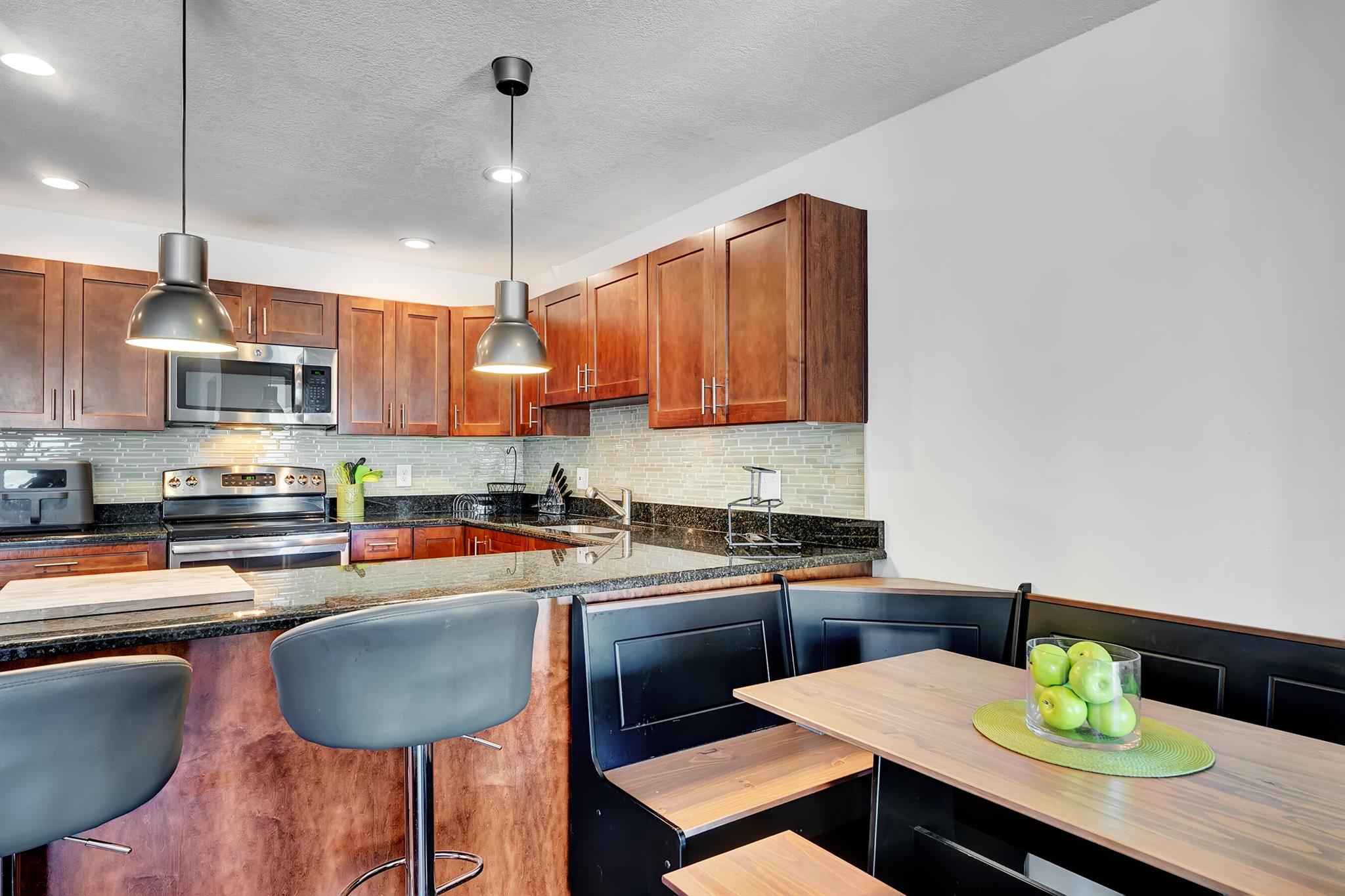 PALM CLUB VILLAGE II CONDO - Residential