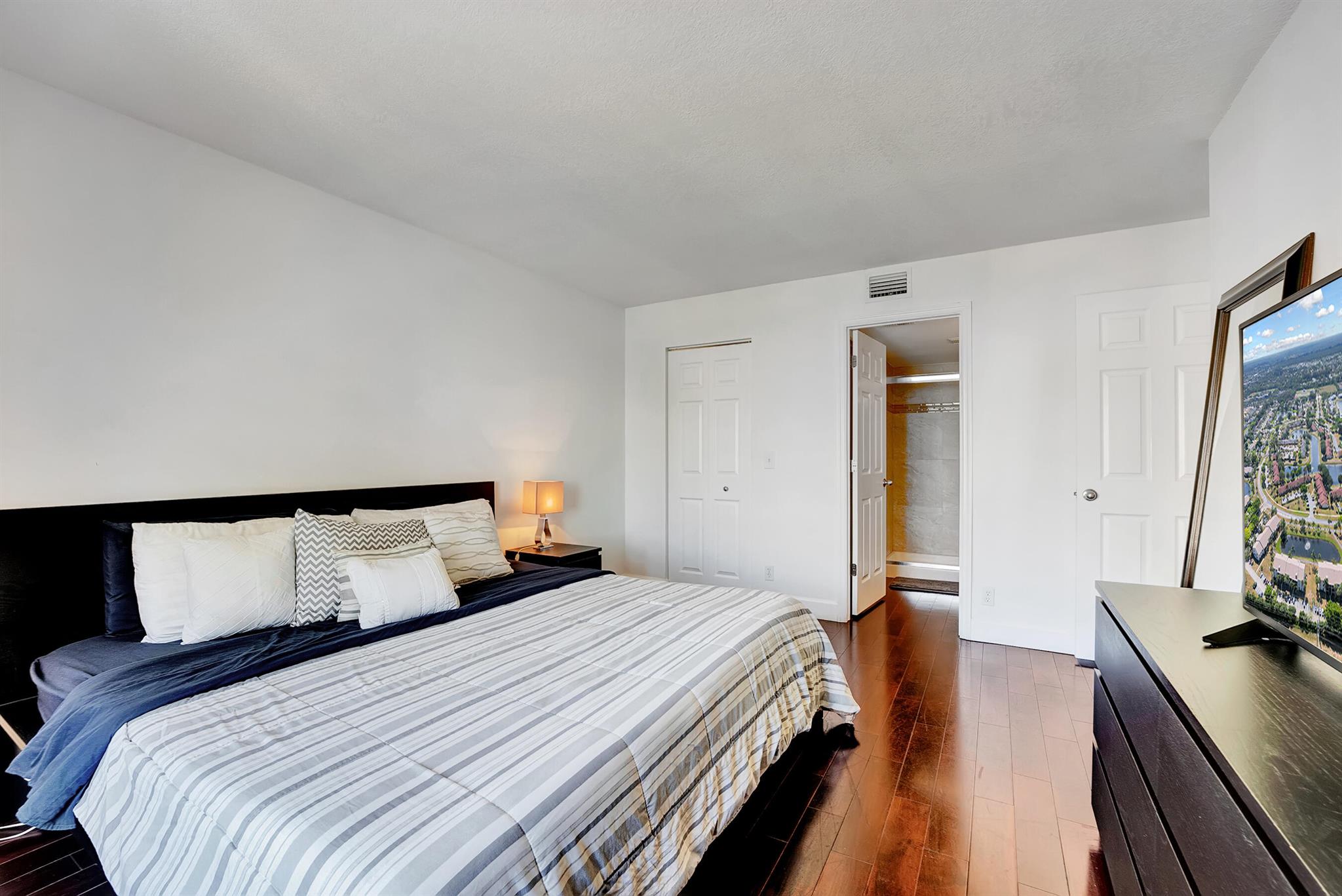 PALM CLUB VILLAGE II CONDO - Residential