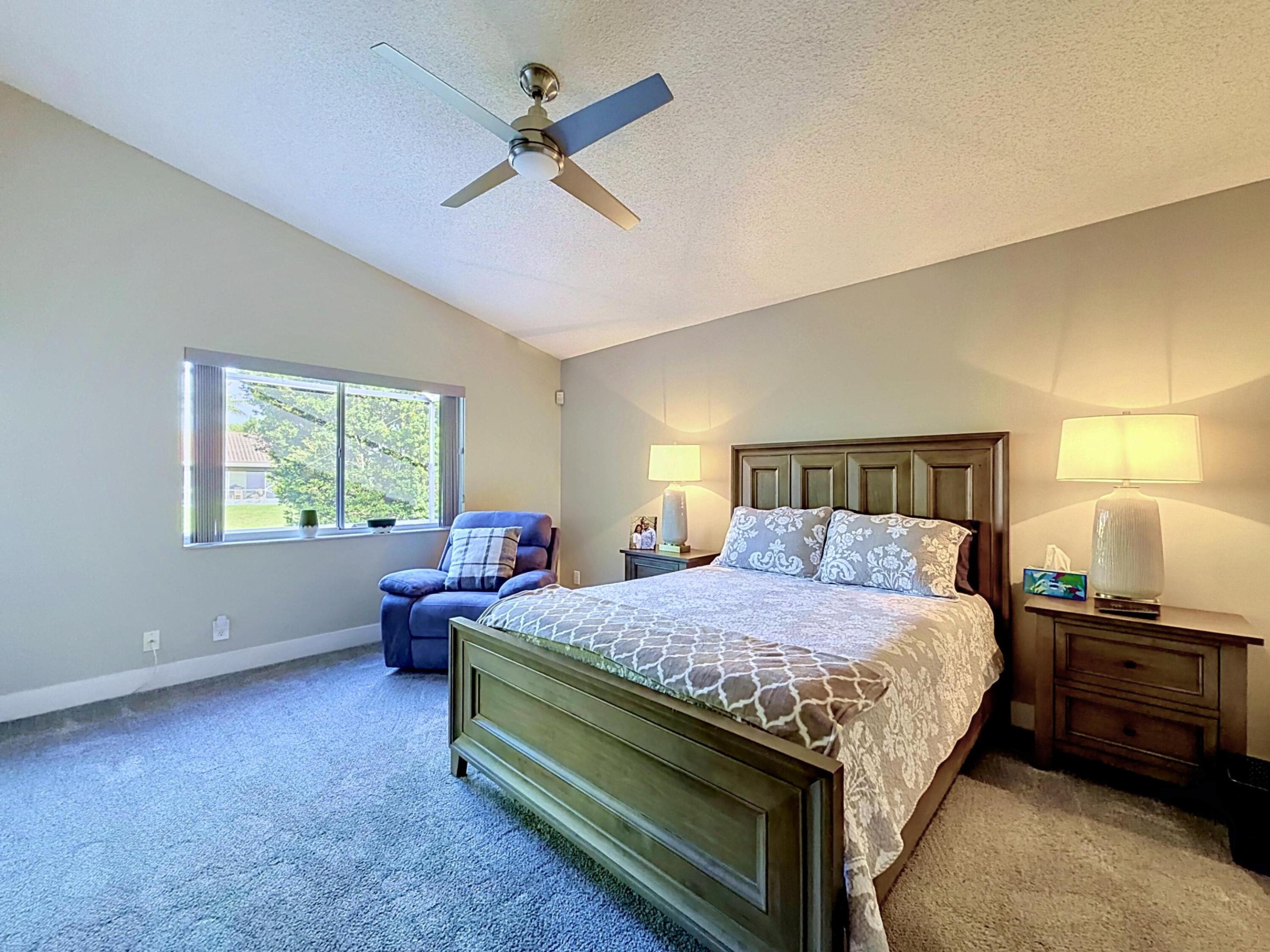 COQUINA LAKES - Residential