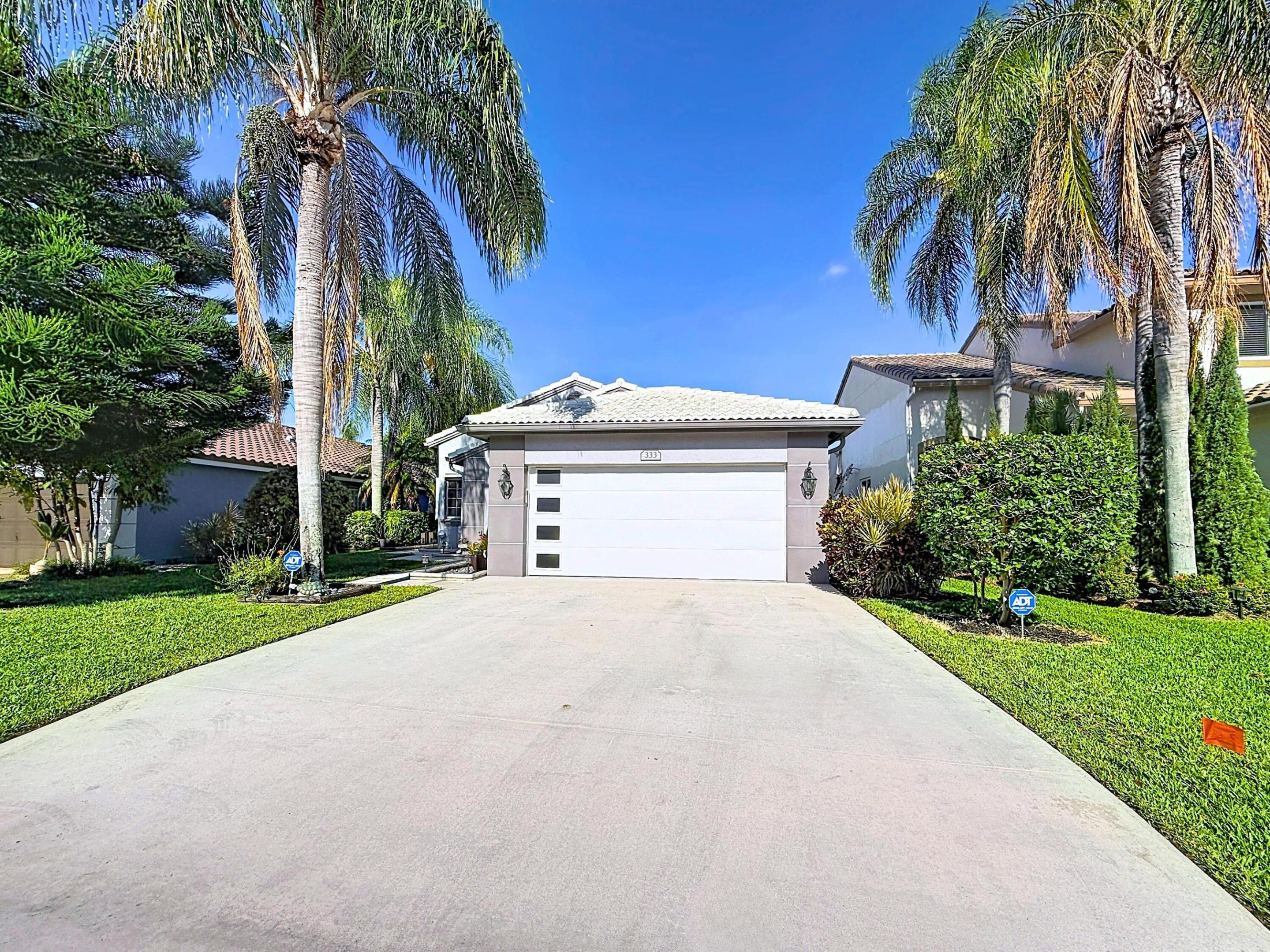 COQUINA LAKES - Residential