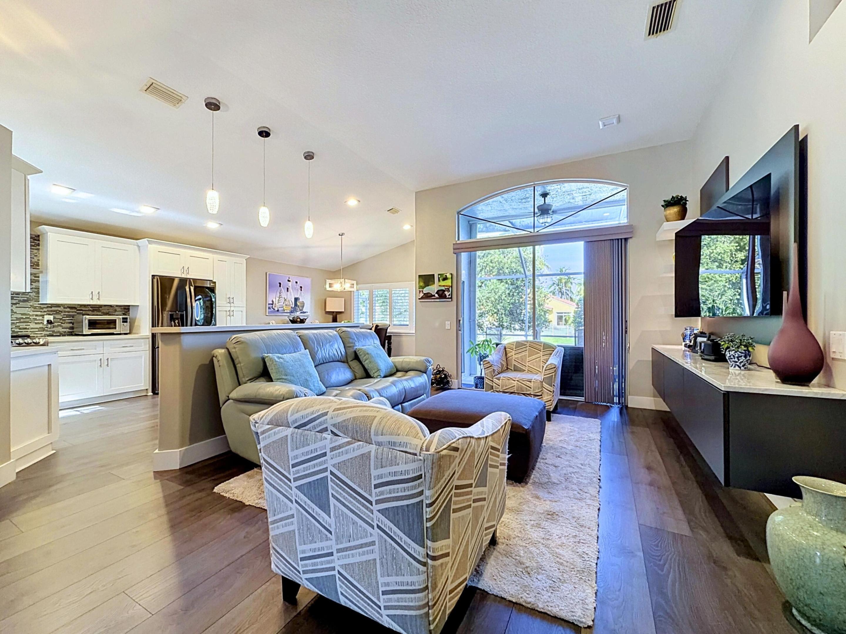 COQUINA LAKES - Residential