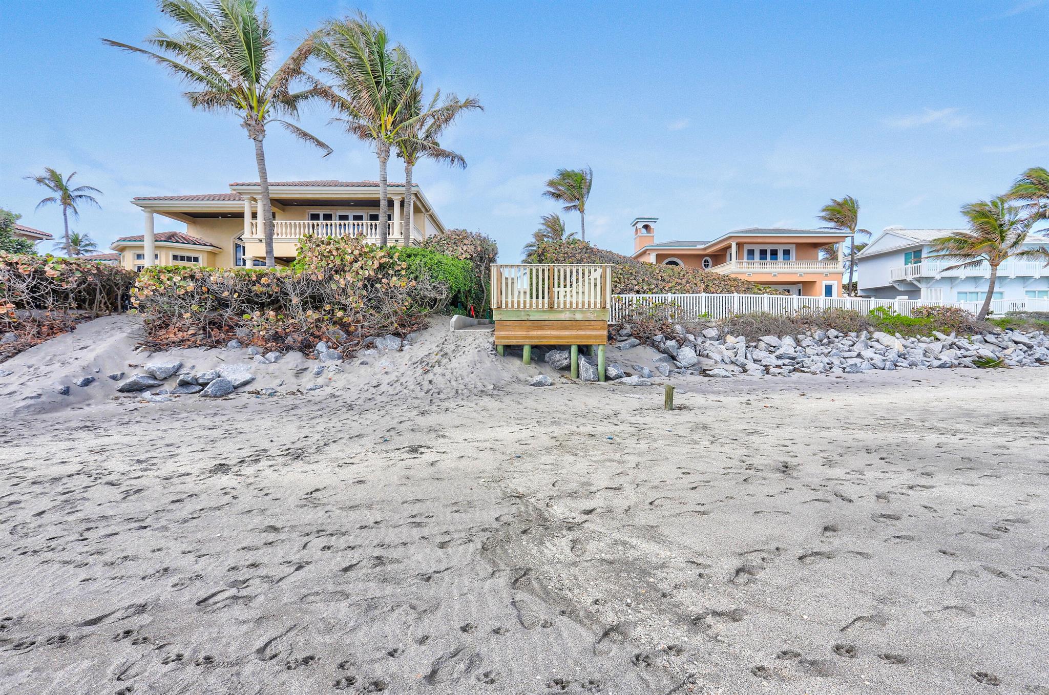 JUPITER INLET BEACH COLON - Residential