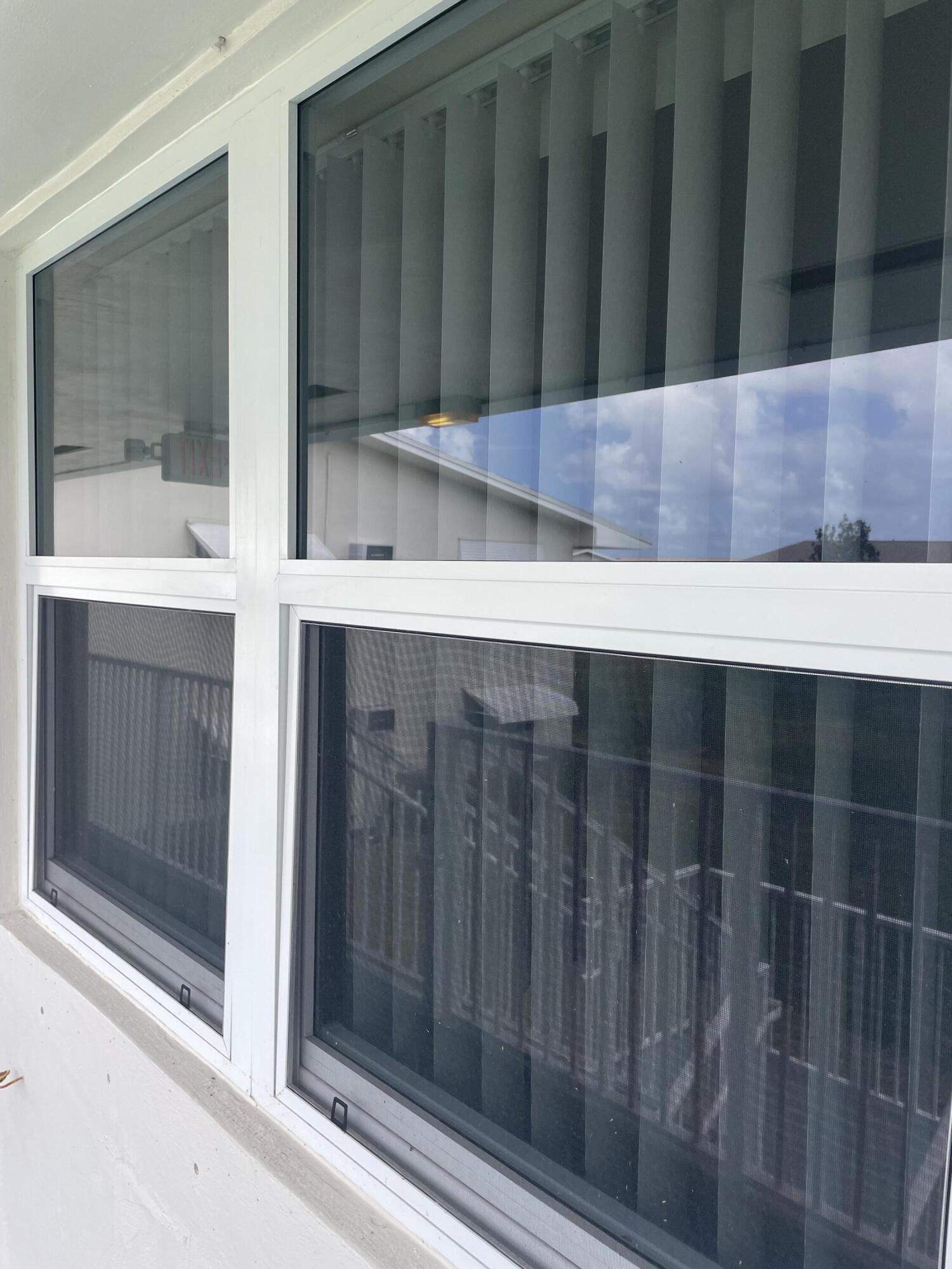 STERLING VILLAGE 880 CONDO - Residential