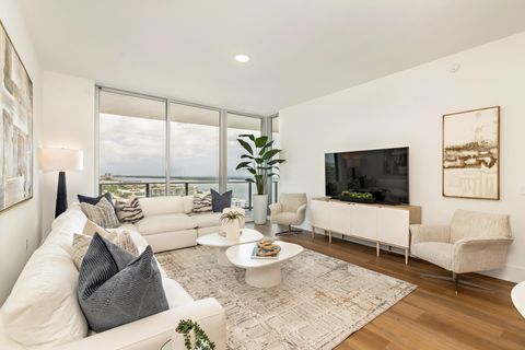 Property photo of 220 Lake Shore Drive 1813, Lake Park, FL 33403