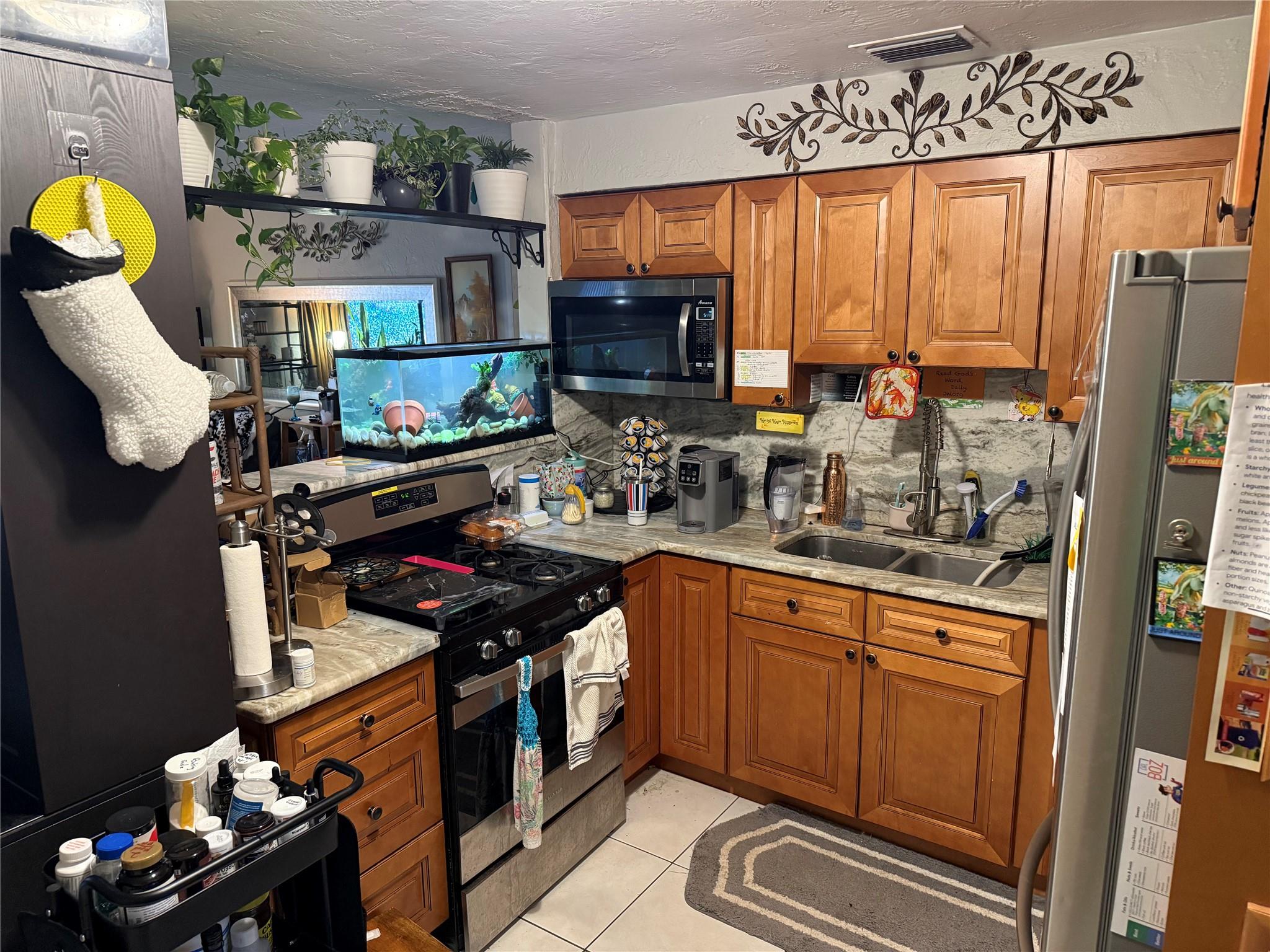 Broadview Park 36-33 B - Residential